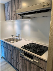 キッチン　写真は同タイプ住居です