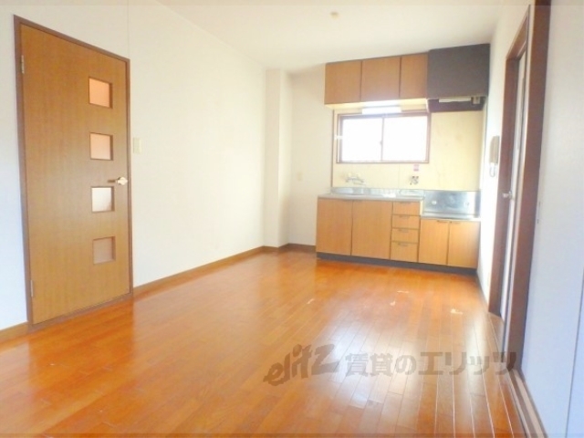 居室・リビング　リビング