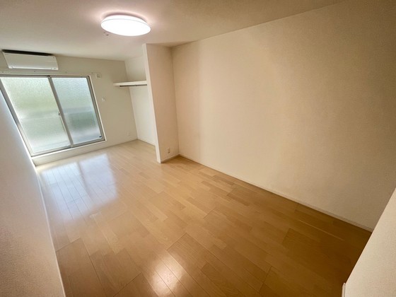 居室・リビング　別号室の写真