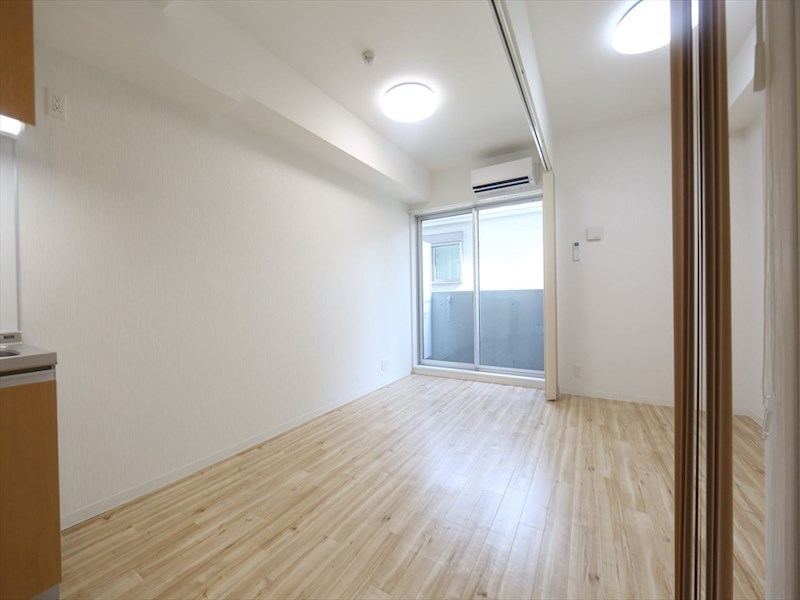 バルコニー　ＤＫ7.48帖　クローゼット付　エアコン完備　バルコニー