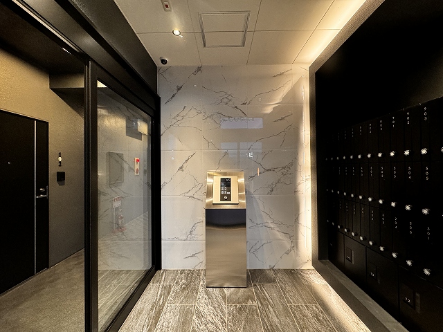 セキュリティ　エントランス