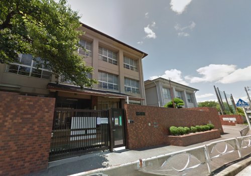 小学校　大阪市立晴明丘南小学校（小学校）まで1081m