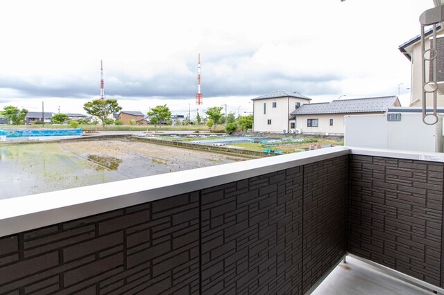 バルコニー　バルコニー