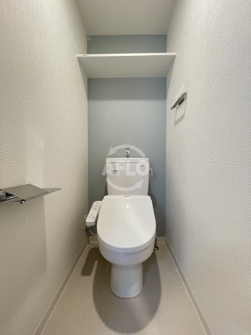 トイレ　エスリードレジデンス弁天町グランデ　トイレ
