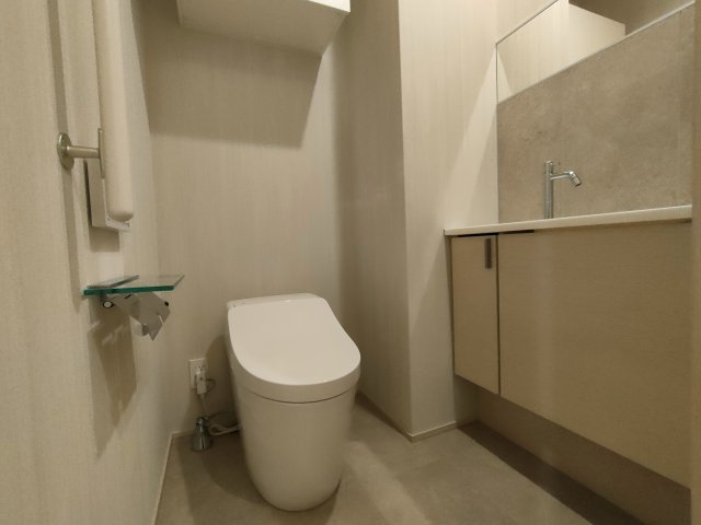 シークリサンス岡本のトイレ写真