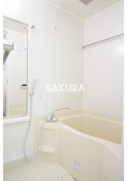 バス・シャワールーム　日々の疲れを癒すお風呂です♪