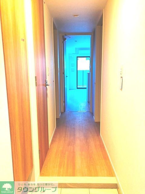 玄関　※写真は同タイプ住戸です。