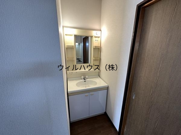 洗面設備　独立洗面台！