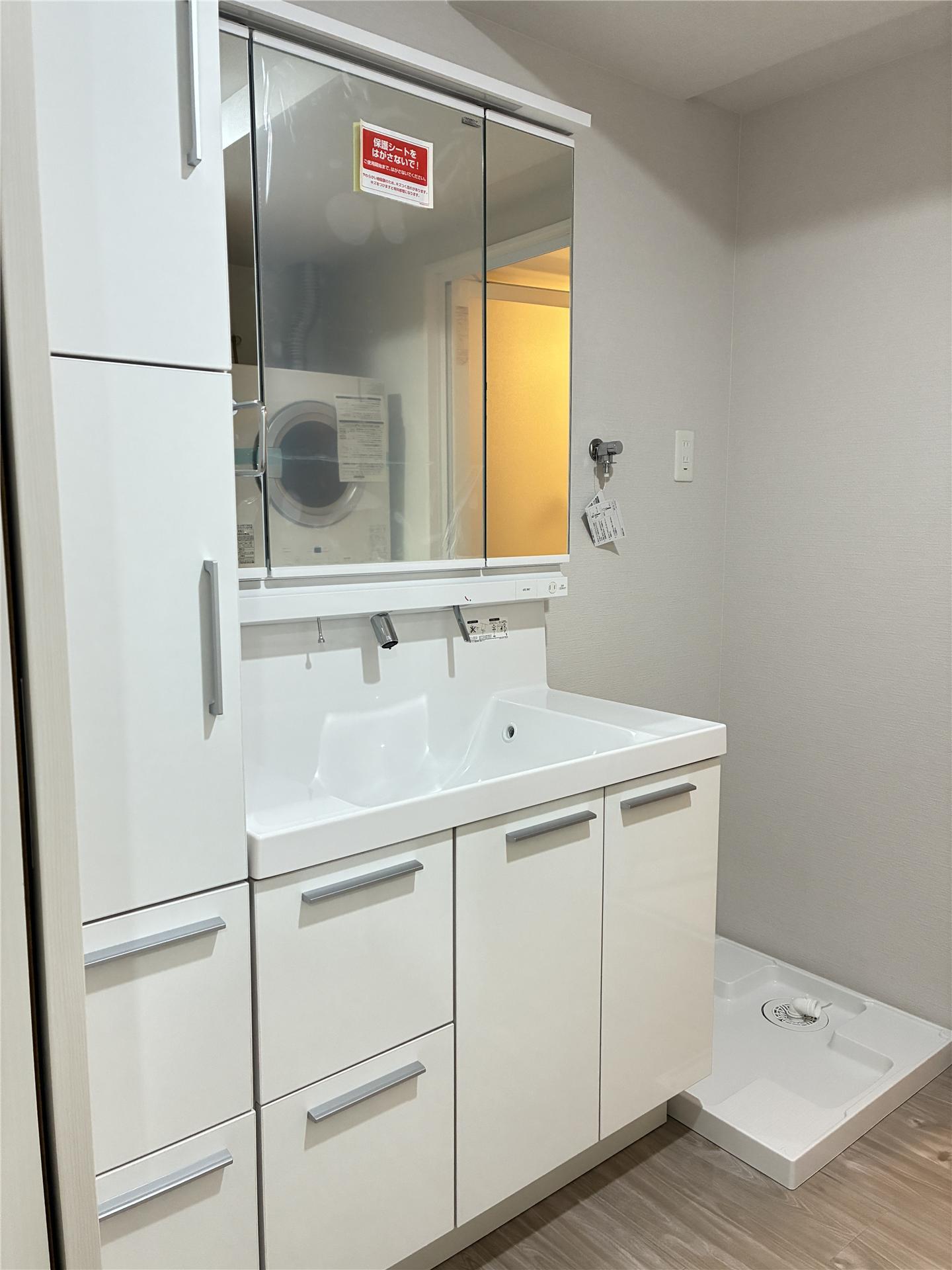 洗面設備　※同タイプ（同間取り）のモデルルーム写真です