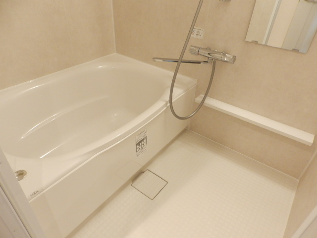 バス・シャワールーム　新しくしました