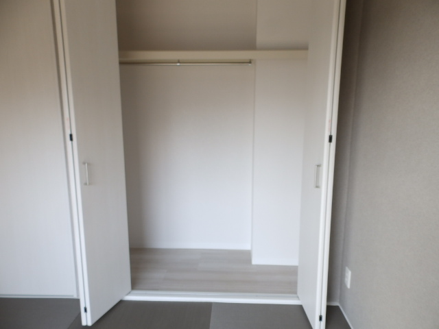 収納　クローゼット