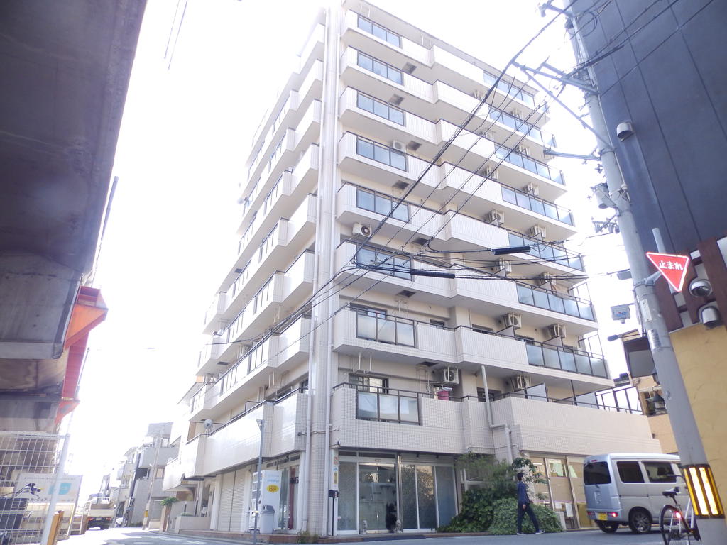 建物外観　分譲マンションです