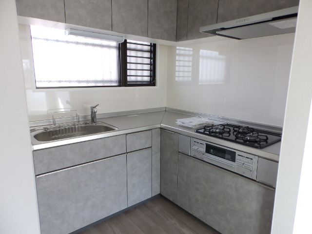 キッチン　システムキッチン