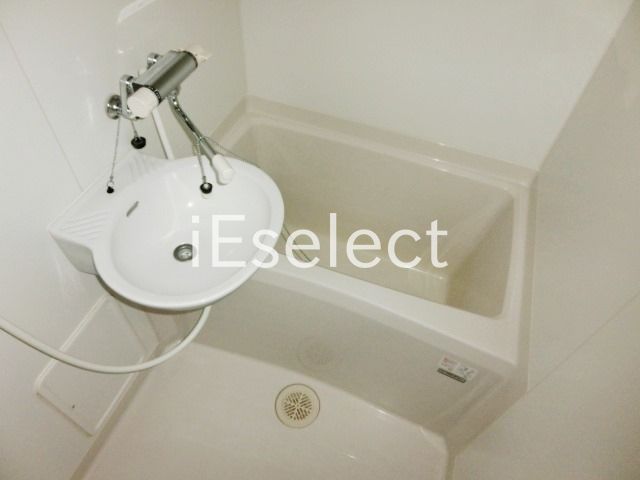 バス・シャワールーム　洗面