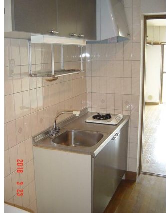 キッチン　※参考写真（206号室）