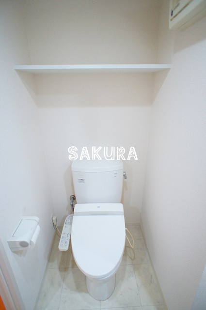 トイレ　嬉しい温水洗浄便座♪