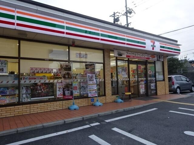 コンビニ　セブンイレブン 大阪神路３丁目店（コンビニ）まで629m