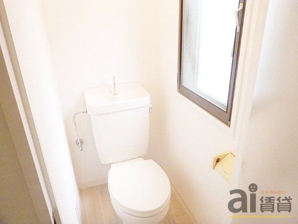 トイレ　～同仕様写真～