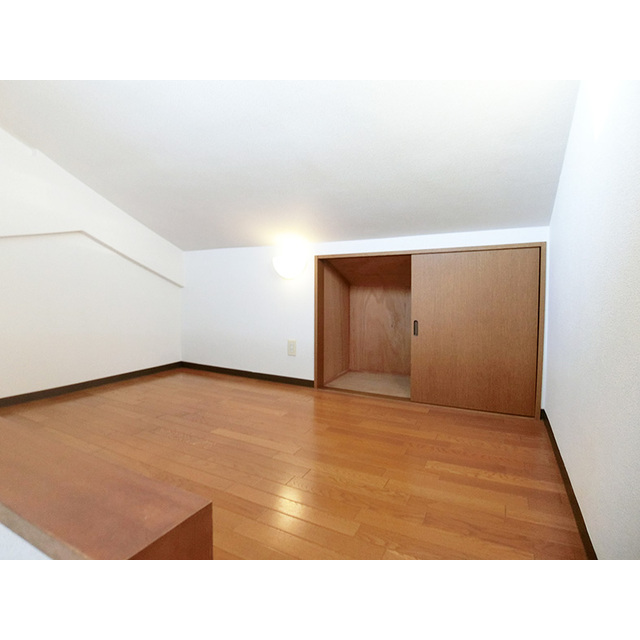 その他　広々ロフト　収納あり