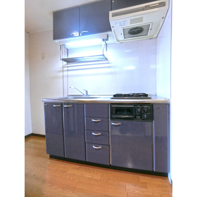 キッチン　２口コンログリル付きキッチン