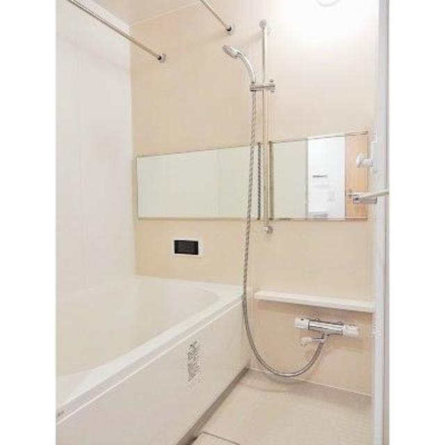 バス・シャワールーム　※写真は同タイプ住戸です。