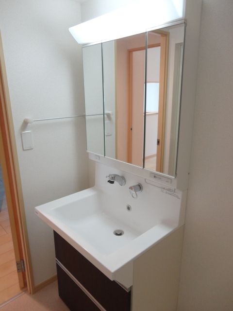 洗面設備　☆タウンハウジング東京仙川店へ☆