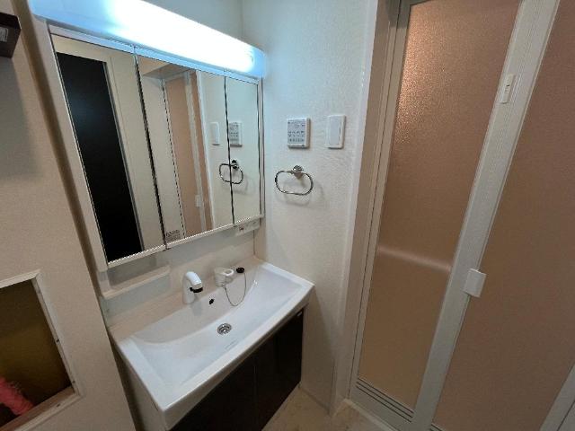 洗面設備　洗髪洗面化粧台（イメージ）