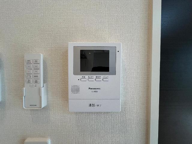 セキュリティ　カメラ付インターホン（イメージ）