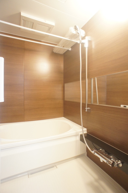 バス・シャワールーム　追焚＆浴室乾燥機付バス♪雨の日の洗濯＋カビ予防に大活躍☆