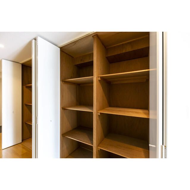 収納　たっぷりとした収納スペースです