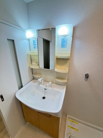 洗面設備　詳細は、RISUMO江坂本店までお問合せください♪