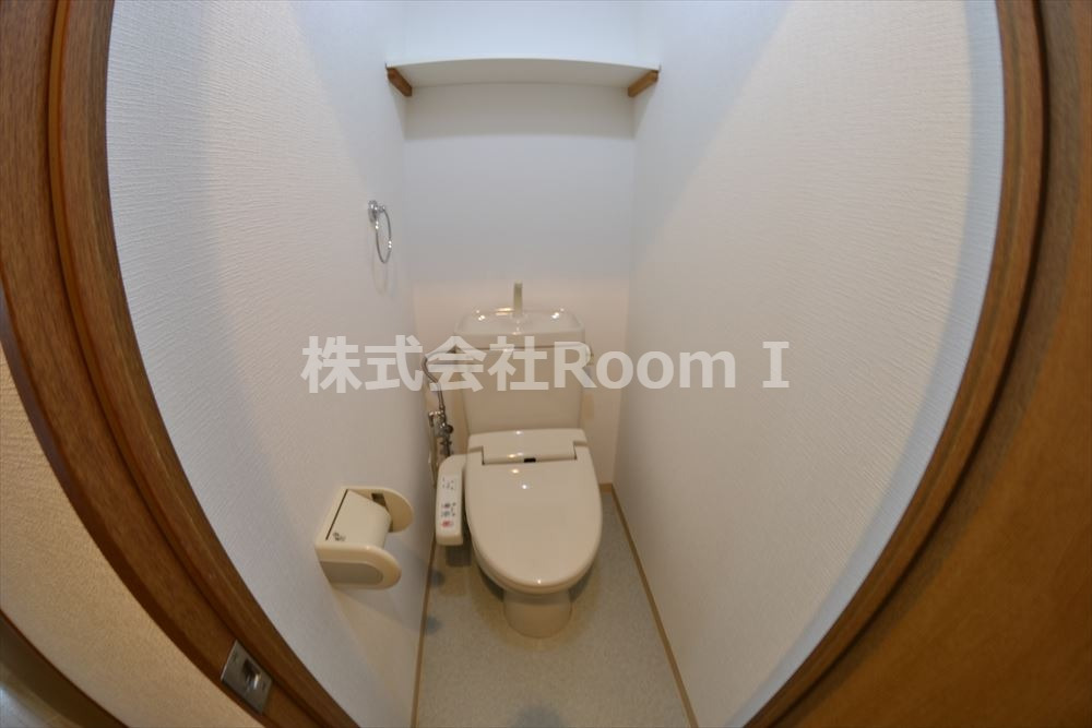 トイレ　落ち着いたトイレです