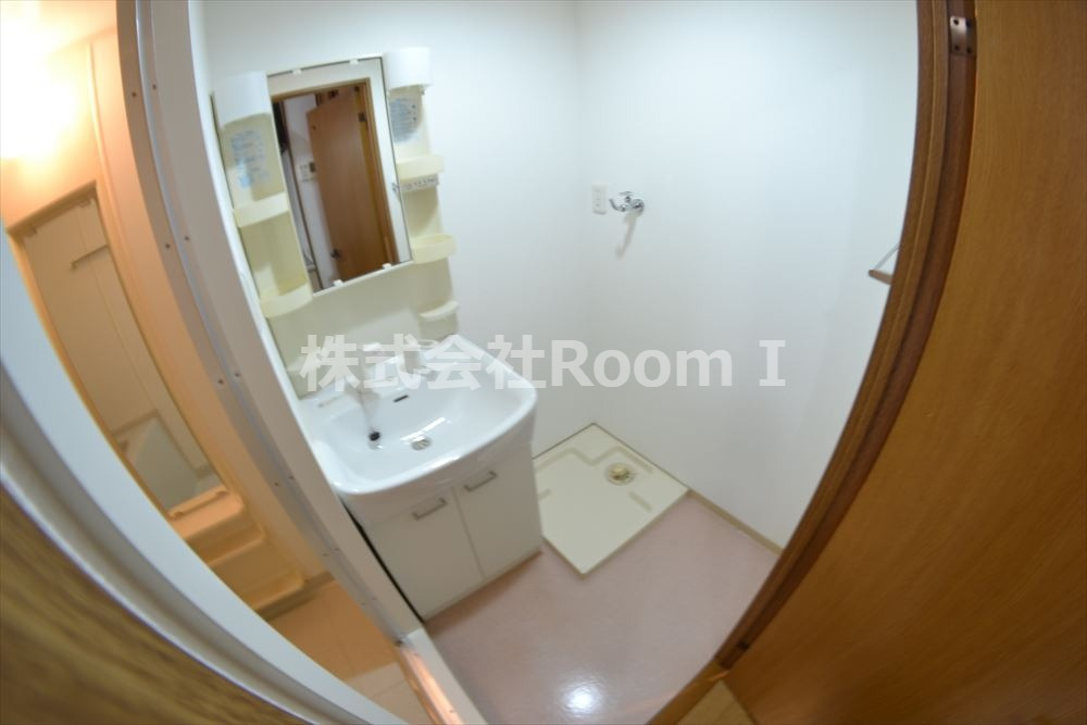 洗面設備　忙しい朝には欠かせない洗面所です