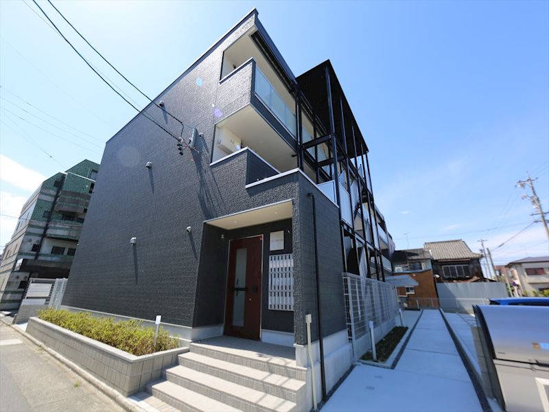 建物外観　外観　オートロック付　光インターネット無料