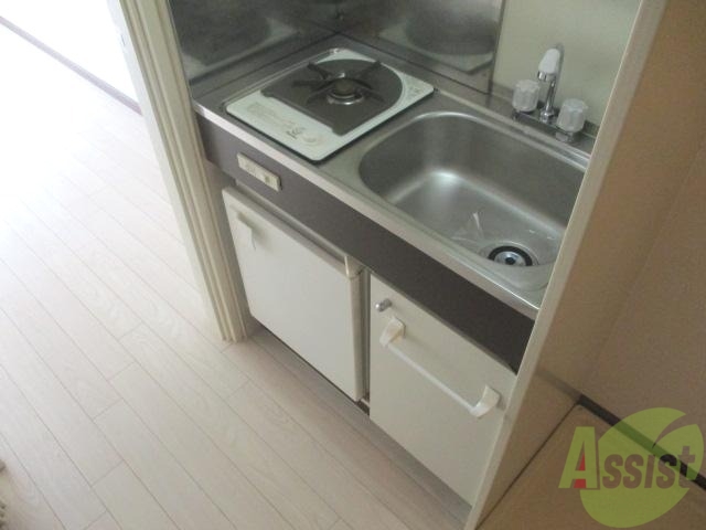 キッチン　十分なキッチンスペース！