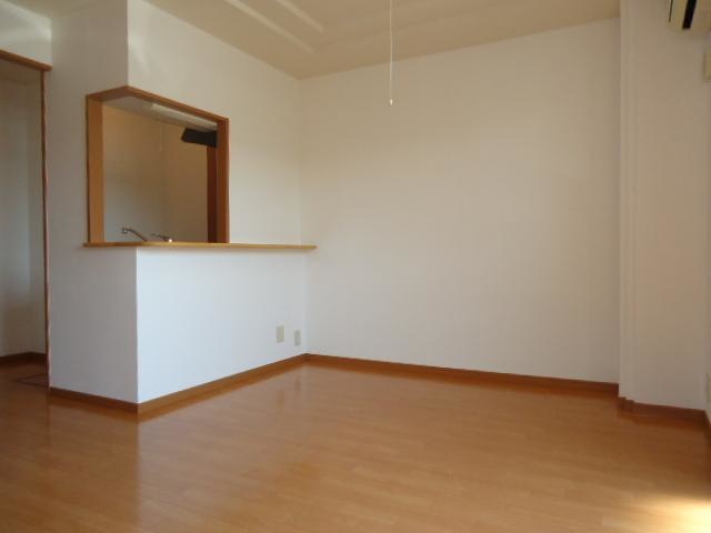 居室・リビング　リビング