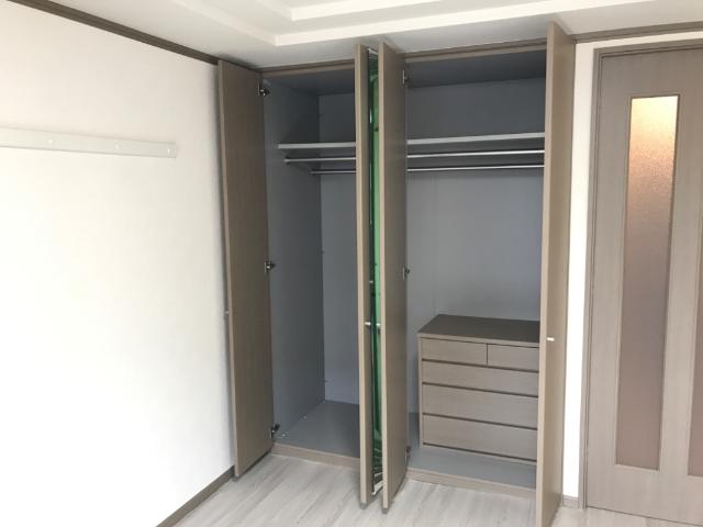 収納　クローゼット