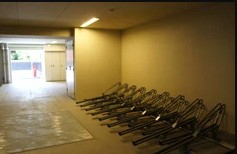 駐車場　駐輪場