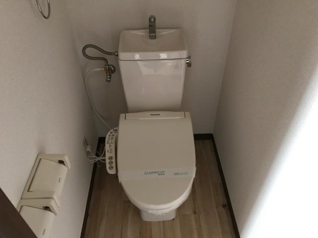 トイレ　シャワー付トイレ