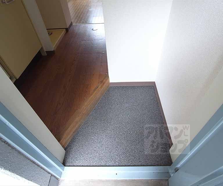 玄関　明るい玄関です