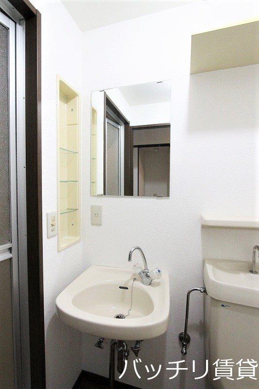 洗面設備　別号室イメージの為、現状を優先致します
