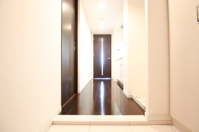 玄関　※別室の参考写真の為、現況優先です。