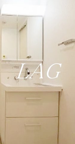 洗面設備　独立洗面台です。