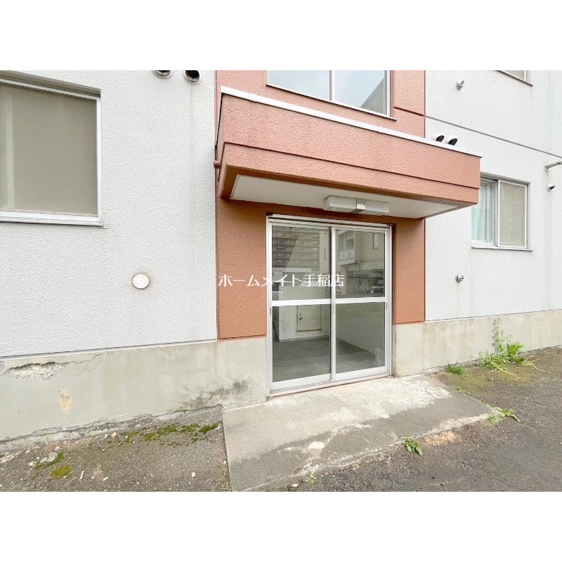 エントランス　エントランス部分です！