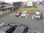 駐車場　エントランス