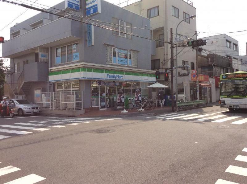 コンビニ　ファミリーマート 西ケ丘一丁目店（コンビニ）まで734m