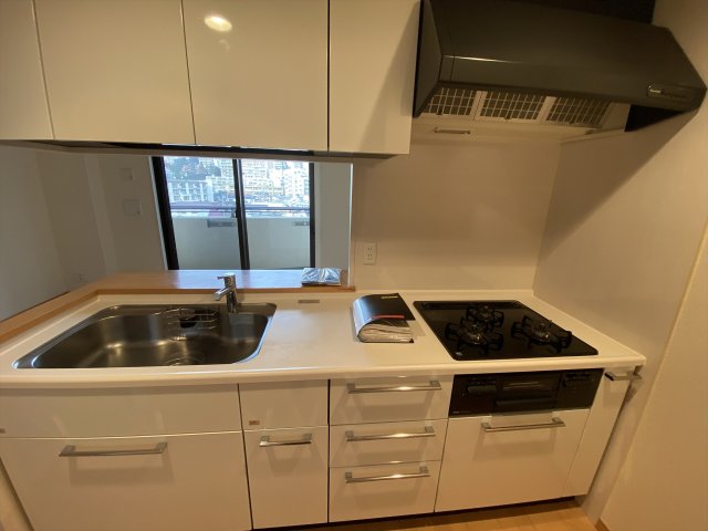 キッチン　※別部屋写真参照