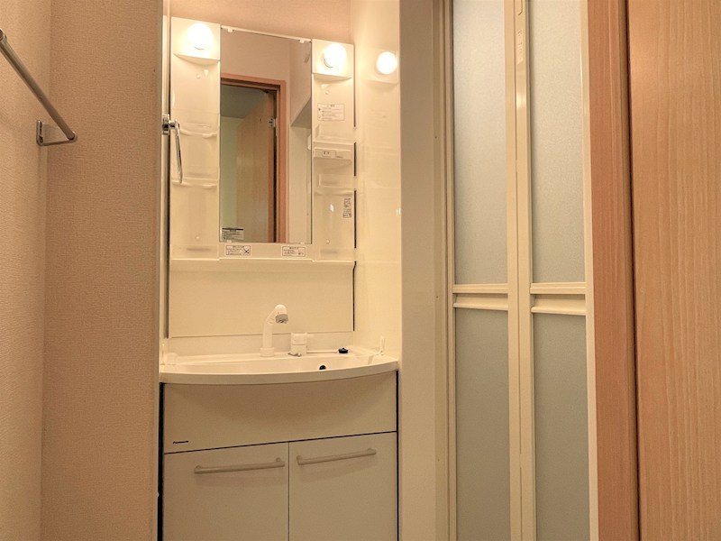 洗面設備　参考写真。