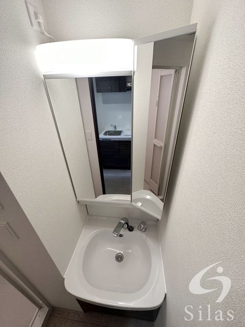 洗面設備　同仕様