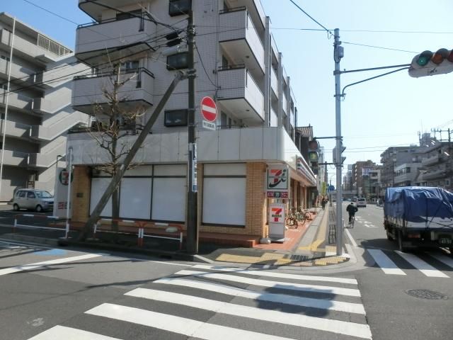 コンビニ　セブンイレブン浦安北栄2丁目店（コンビニ）まで565m